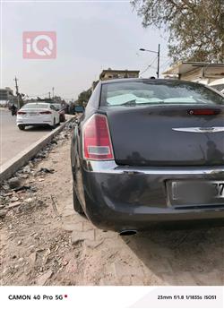 کرایسلەر 300